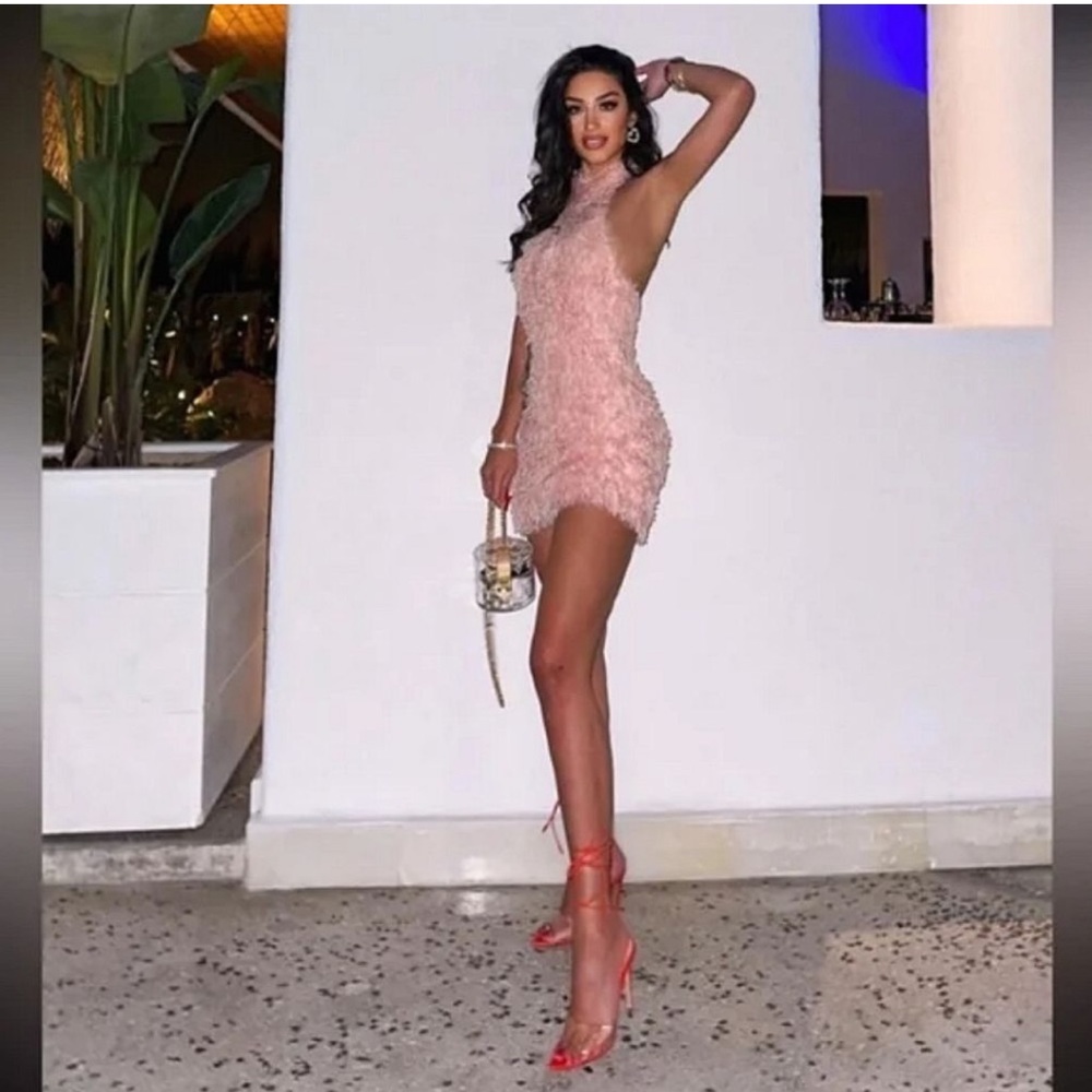 Zara Bloggers Fav Light Pink Feather Halter Mini Dress limited edition